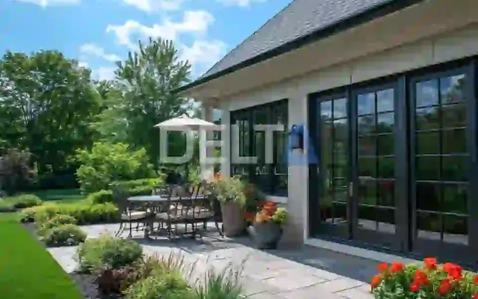 Aynalı cam filmi uygulama görseli